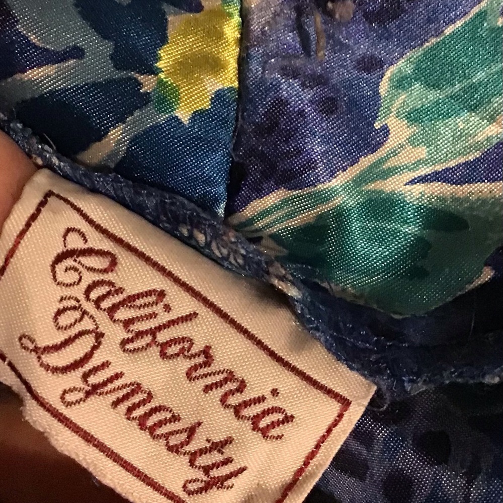 California Dynasty Beautiful Robe - Picture 7 of 8